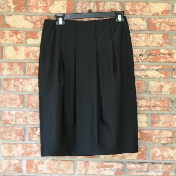 Magaschoni Collection 2 Piece Skirt Suit - Picture 3 of 5